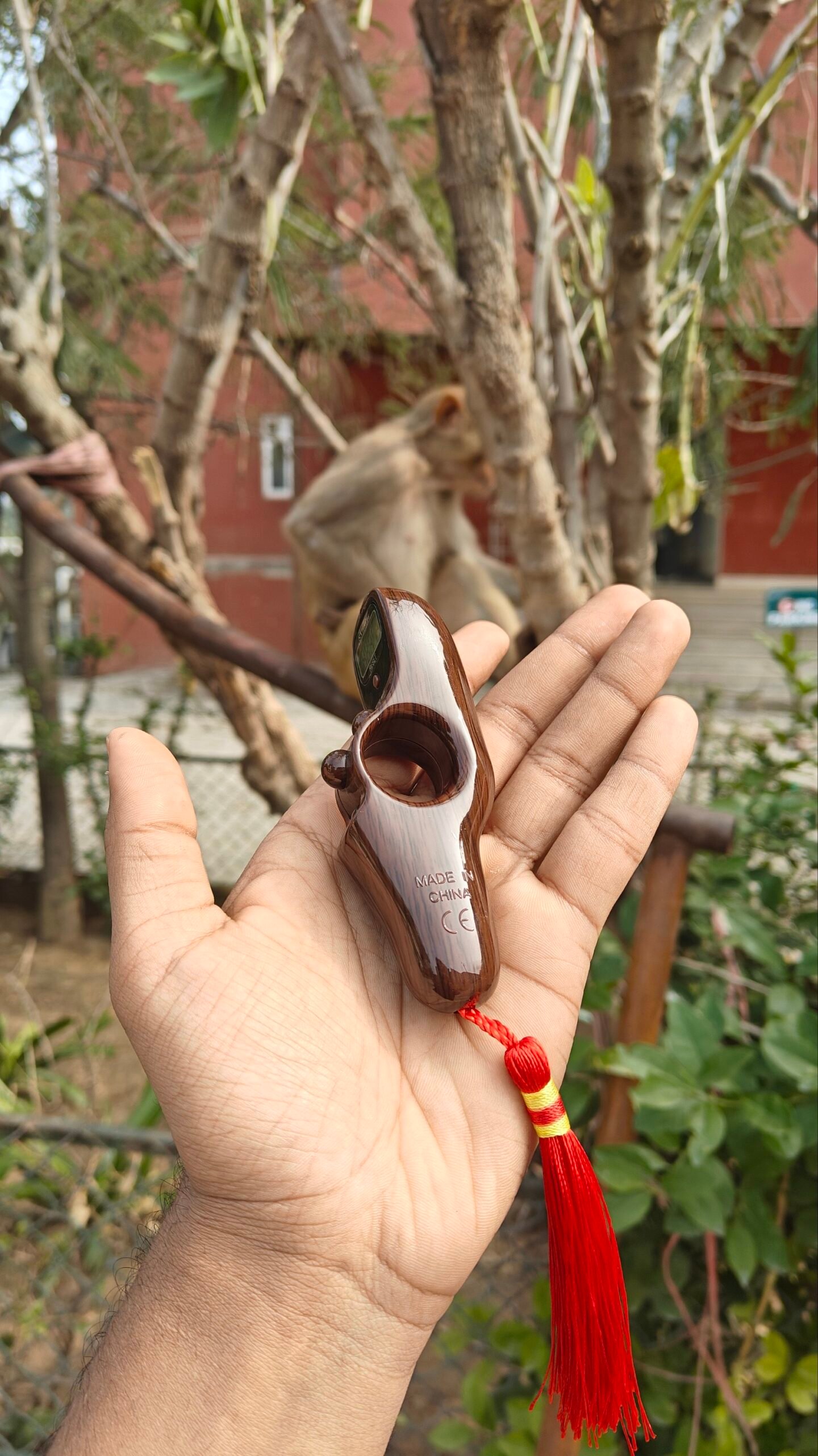 Thumb counter with Finger Grip (Multicolour) - Image 3