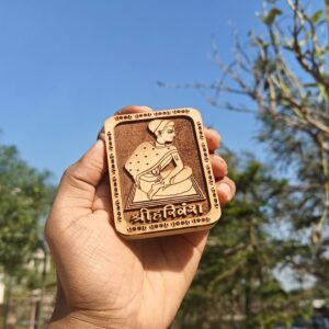 Shree harivansh mahaprabhu kadamb wood chitra seva