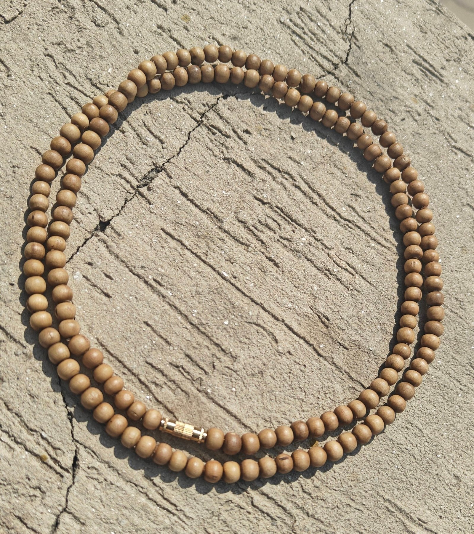Light brown gol daana Tulsi kanthi mala 2 round - Image 3