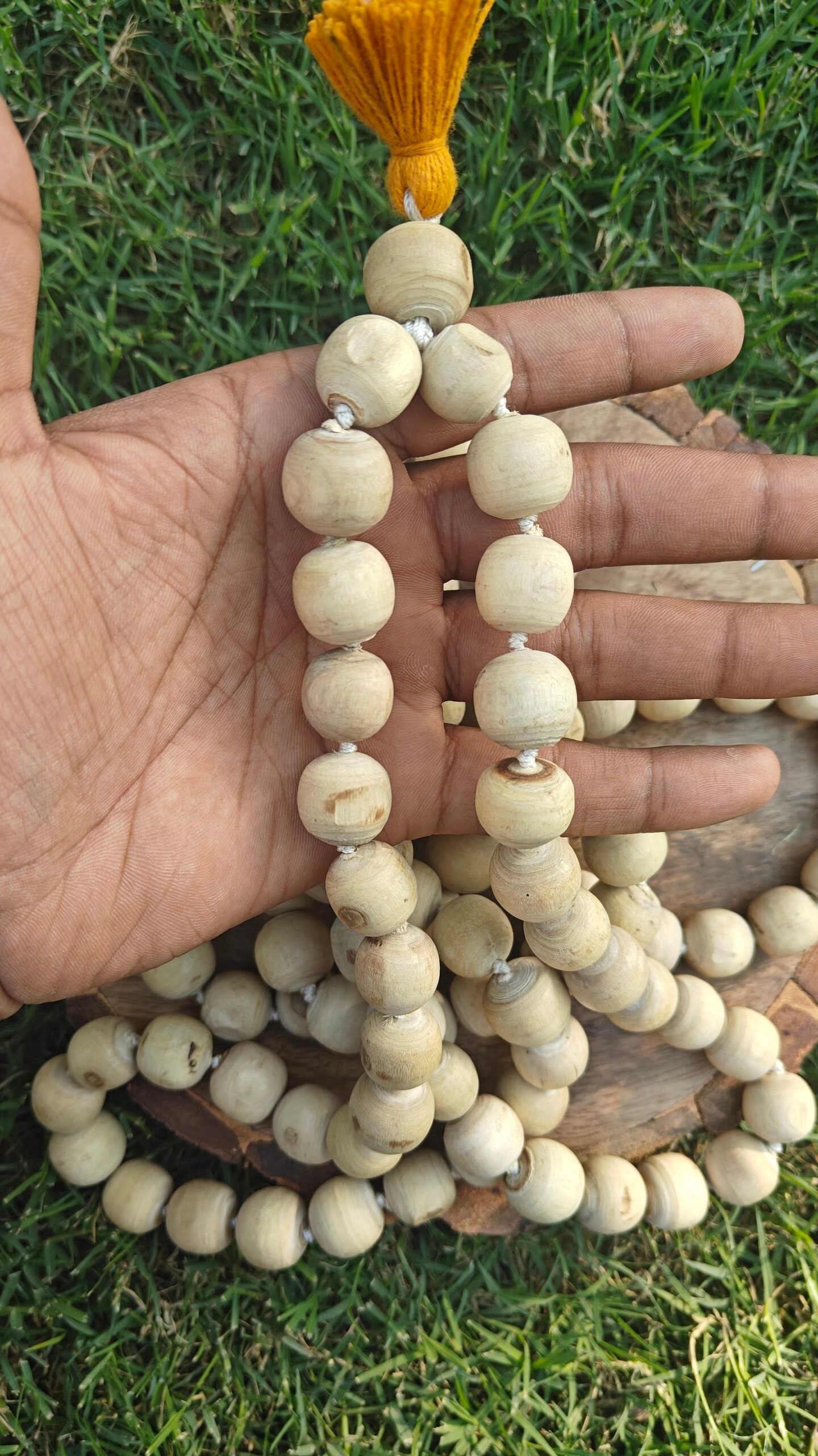 Tulsi Japmala 108+1 beads (16-17mm) - Image 3