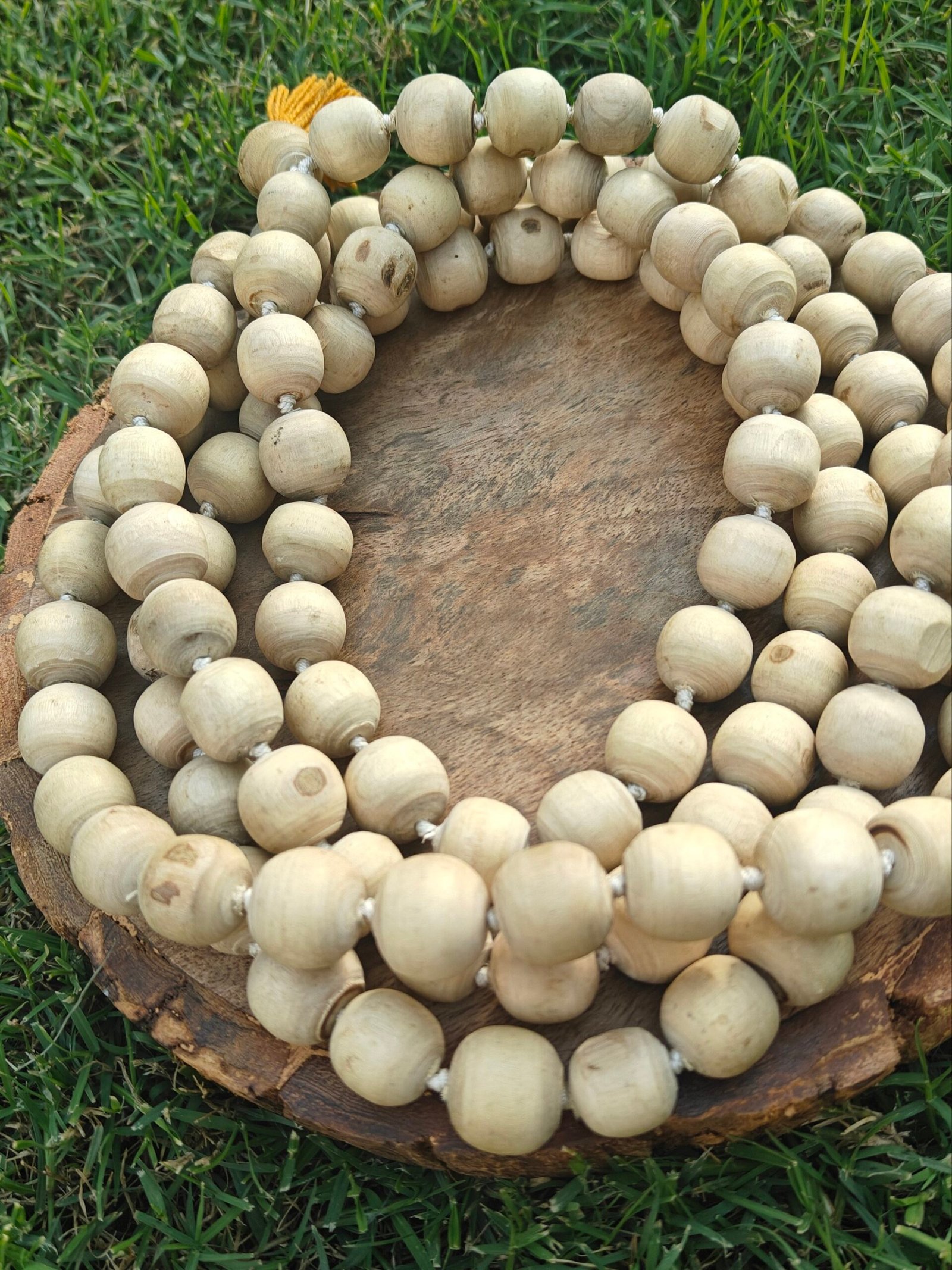 Tulsi Japmala 108+1 beads (16-17mm) - Image 2