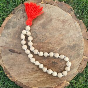 Tulsi sumarni mala 27+1 beads (10-11mm) - Thumbnail Image 3