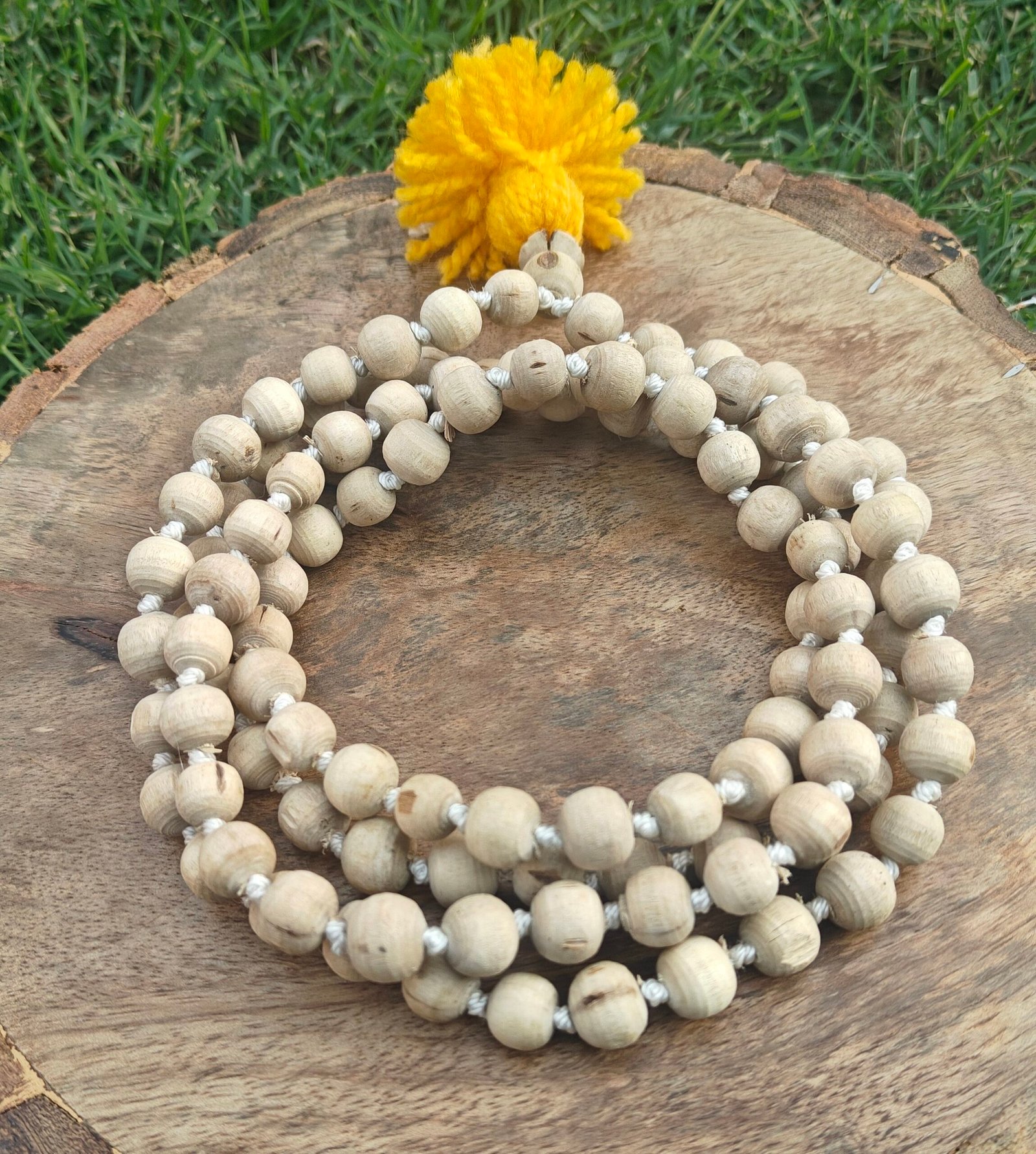Tulsi Gol Dana Japmala 108+1 beads ( 8-9 mm ) - Image 1