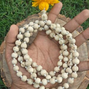 Tulsi Gol Dana Japmala 108+1 beads ( 8-9 mm ) - Thumbnail Image 3