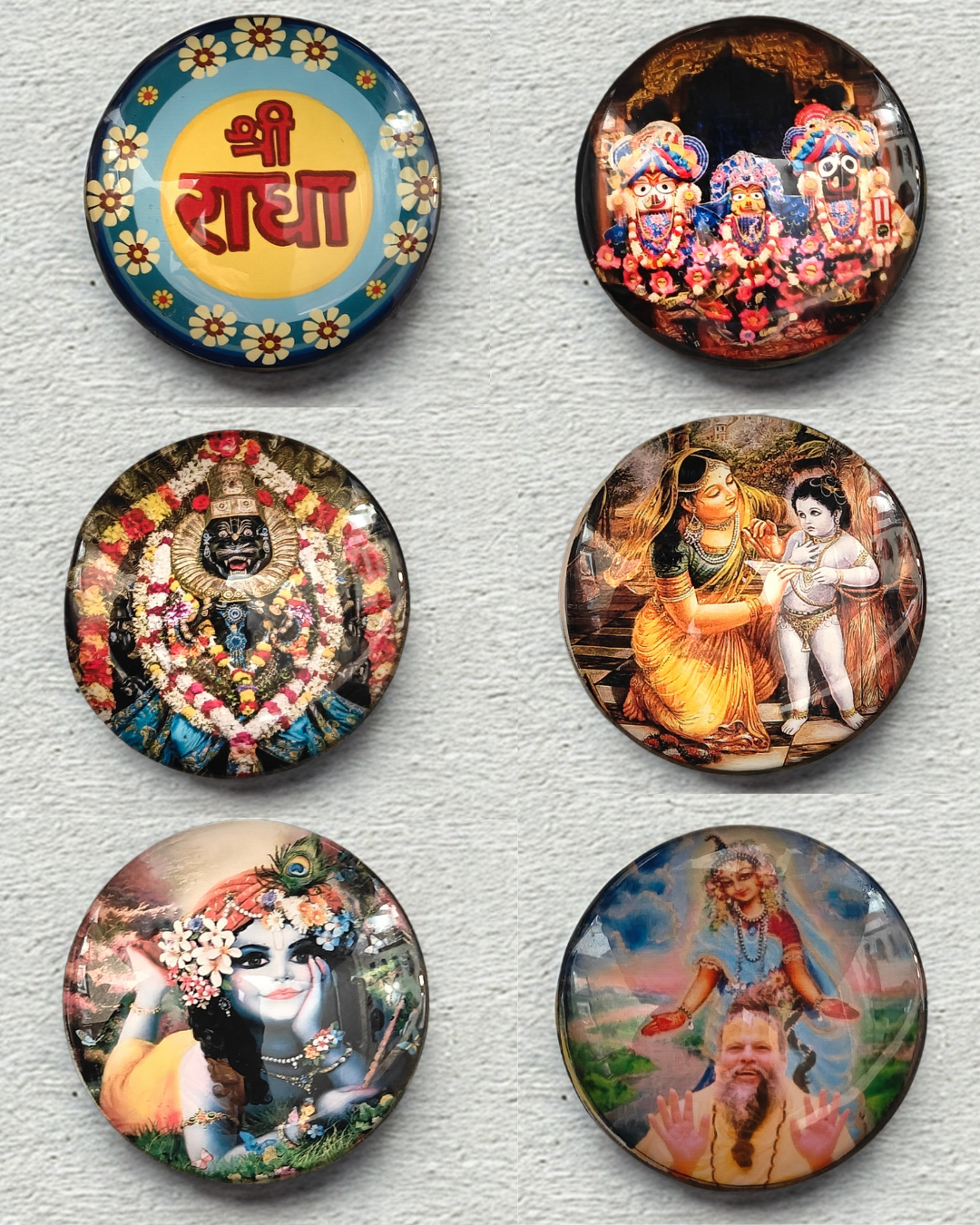 Set of 6 glass magnets - Image 1
