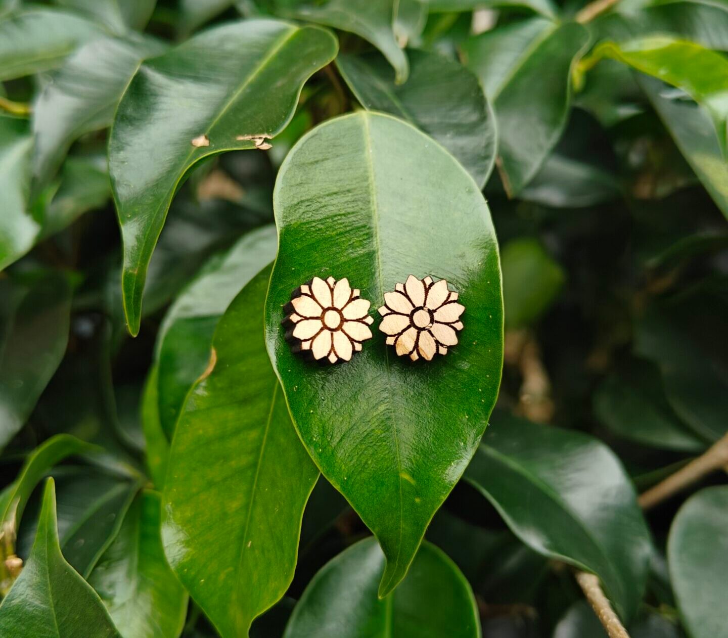 Plain Tulsi Earrings ( Flower shaped) - Image 1
